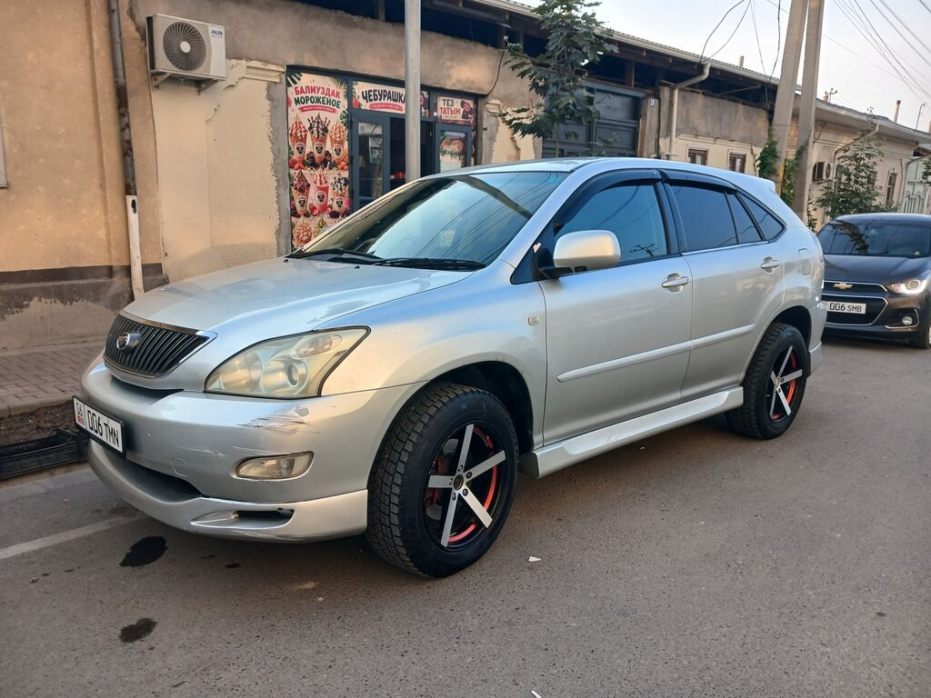 Toyota Harrier: 2004 г., 3 л, Автомат, Бензин, Кроссовер: фото 2