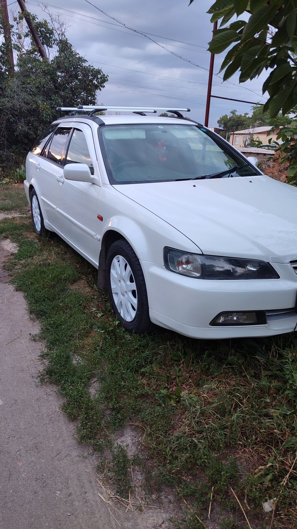 Honda Accord: 2000 г., 2.3 л, Автомат, Бензин, Универсал: фото 2