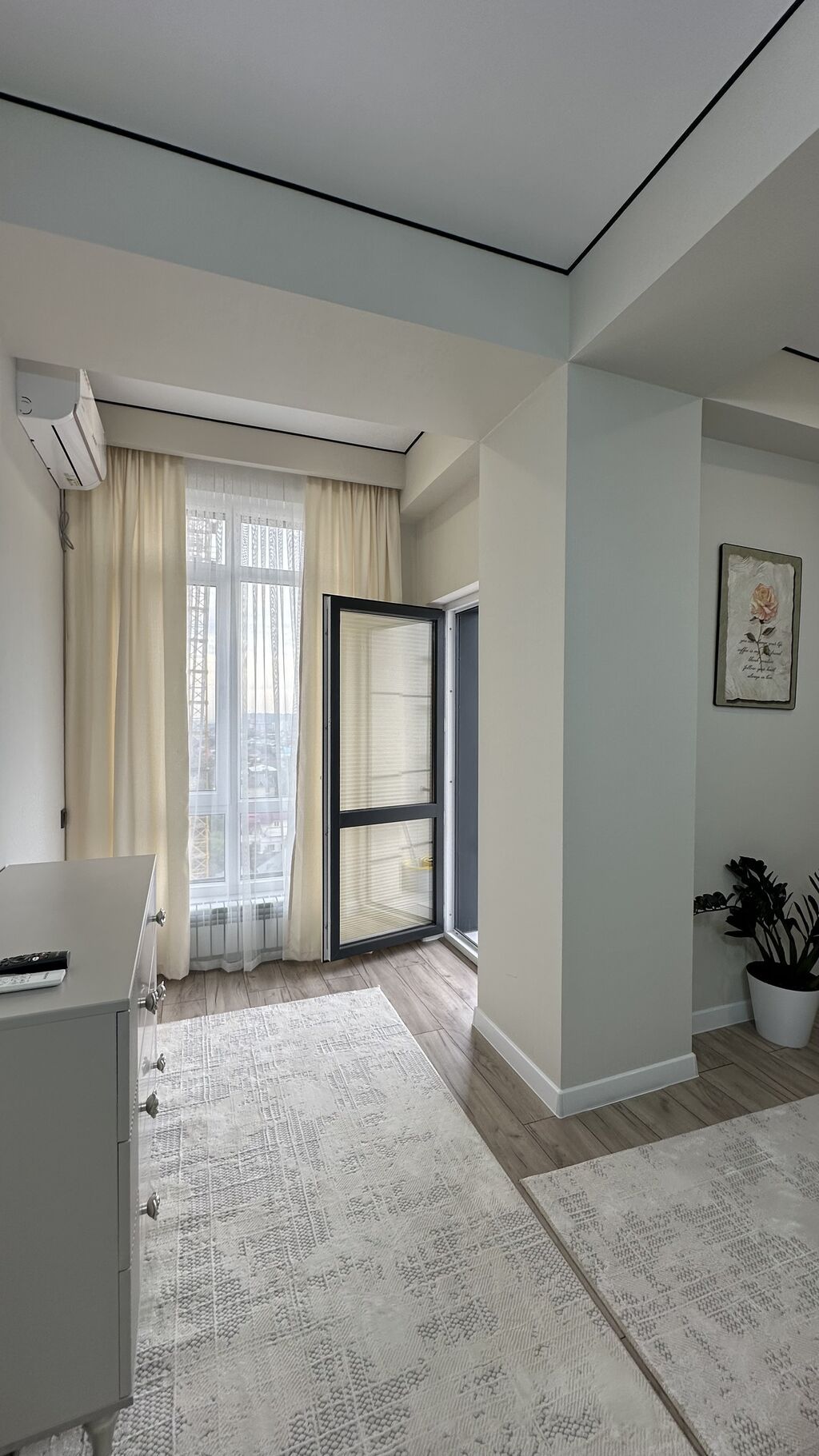 Студия, 62 м², БГУ Элитка, 12 этаж, Дизайнерский ремонт: фото 3