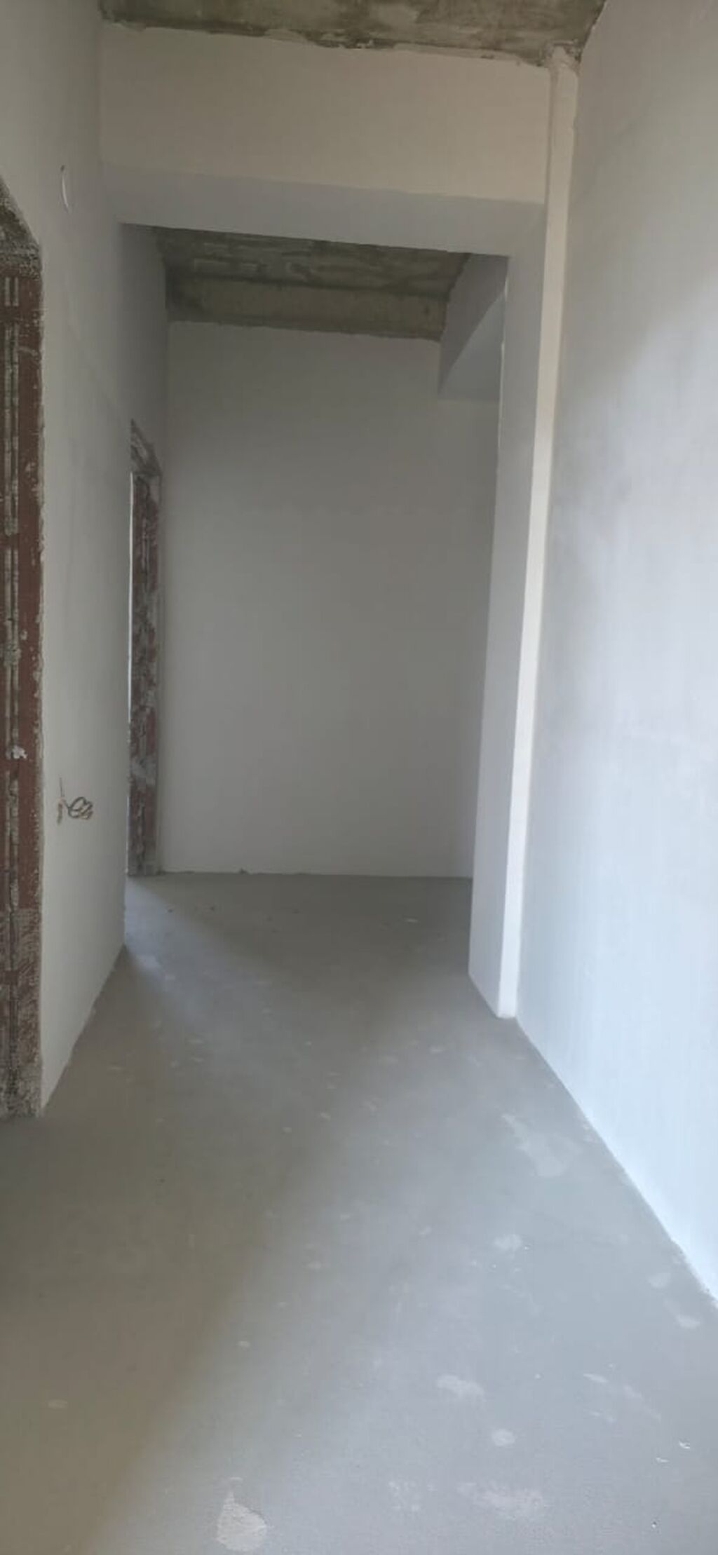 3 комнаты, 106 м², Таатан ТЦ Элитка, 8 этаж, ПСО (под самоотделку): фото 2