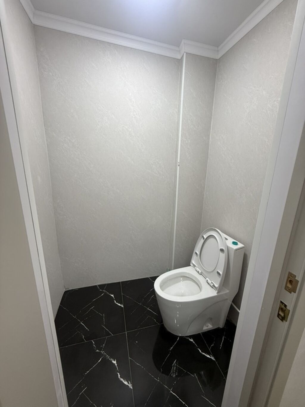 Продается 1-комнатная квартира, 44 м², Ош: фото 8