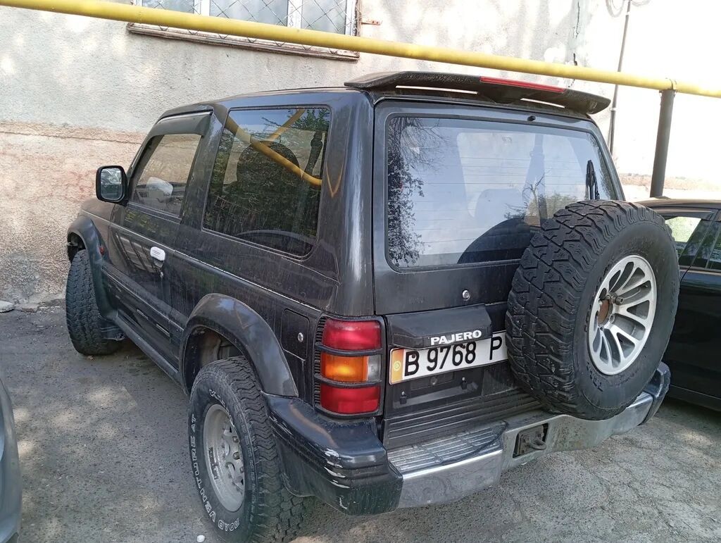Mitsubishi Pajero: 1991 г., 2.5 л, Автомат, Дизель, Внедорожник: фото 1