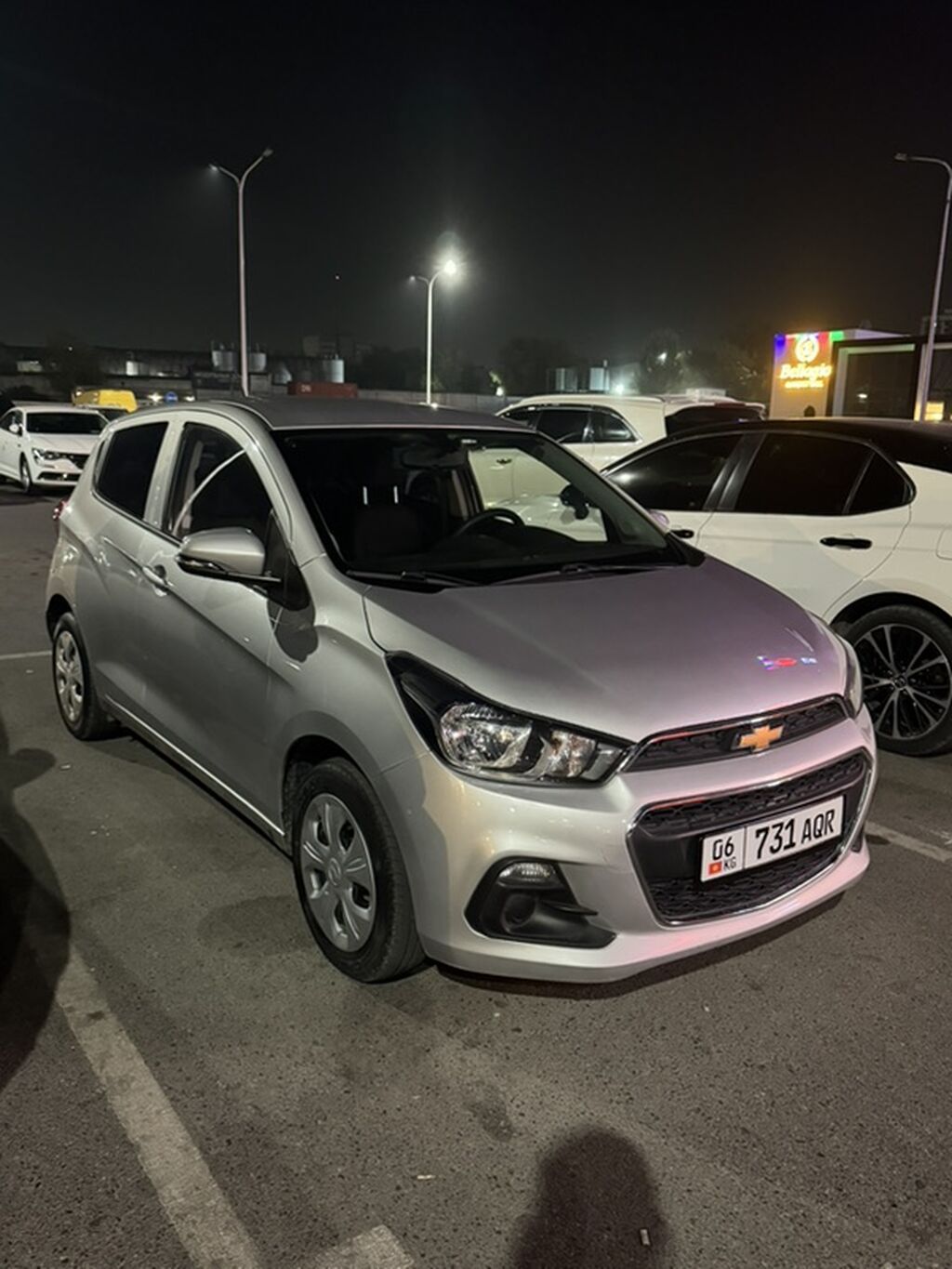 Chevrolet Spark: 2018 г., 1 л, Автомат, Бензин, Хэтчбэк: фото 1