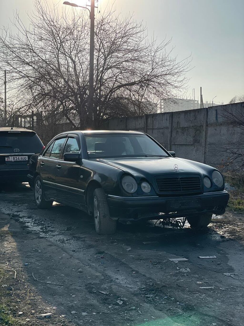 Mercedes-Benz E-Class: 1996 г., 4.2 л, Автомат, Бензин, Седан: фото 2