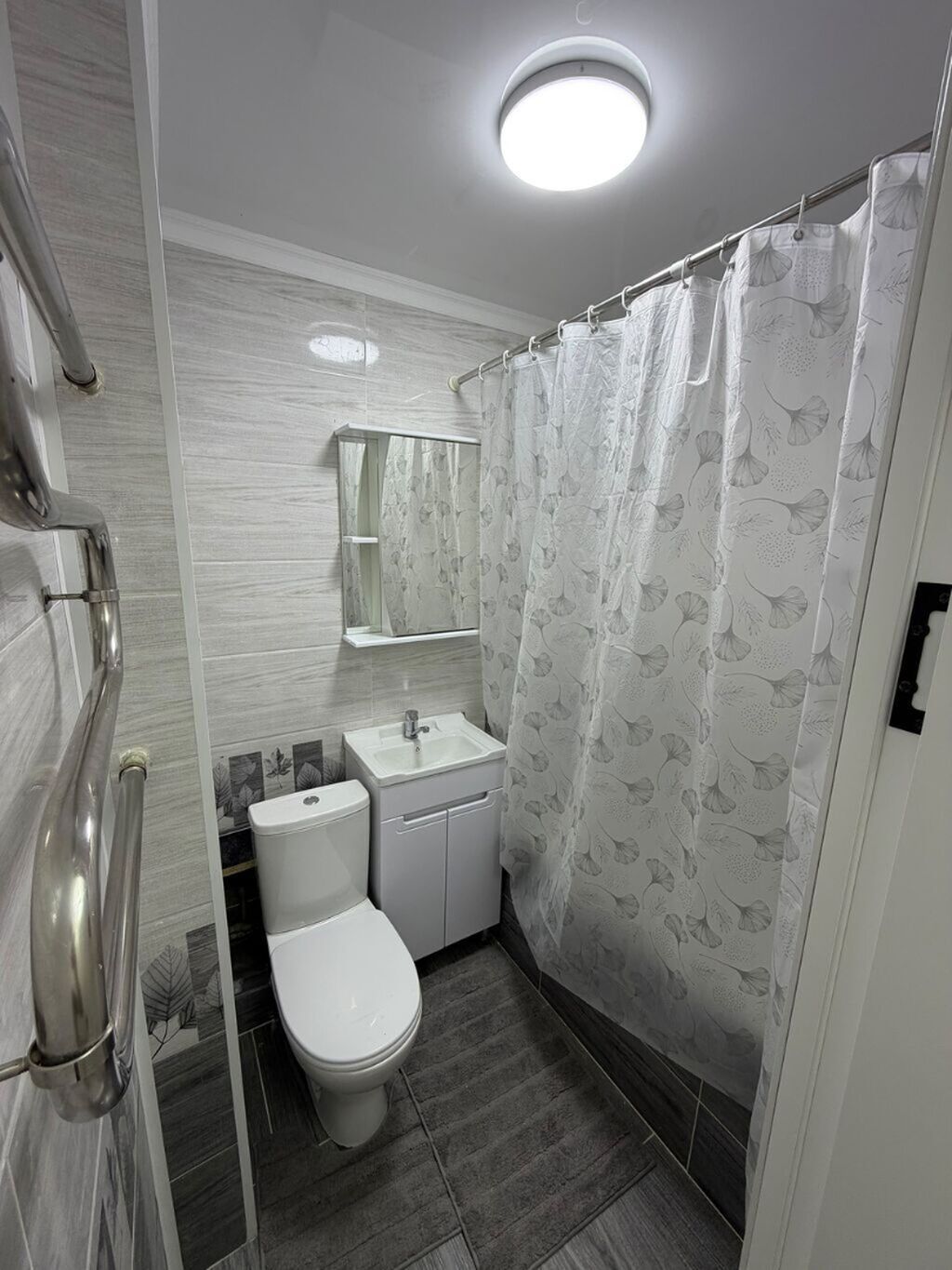 3 комнаты, 59 м², 10 мкр 104 серия, 2 этаж, Свежий ремонт: фото 8