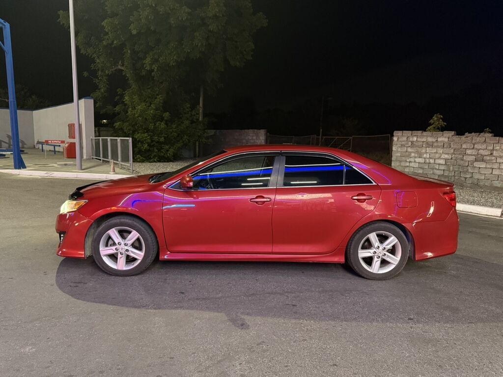 Toyota Camry: 2012 г., 2.5 л, Автомат, Бензин, Седан: фото 7