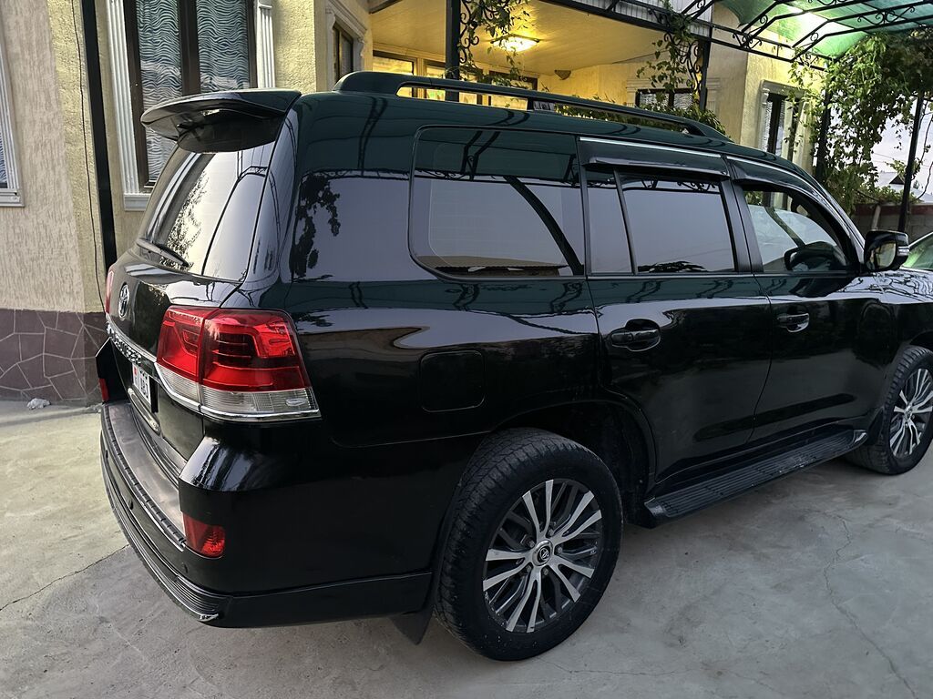 Toyota Land Cruiser: 2009 г., 4.7 л, Автомат, Газ, Внедорожник: фото 2