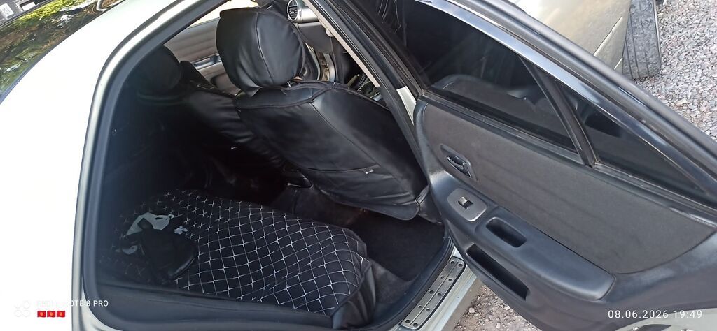 Toyota Altezza: 2002 г., Седан — фото 8