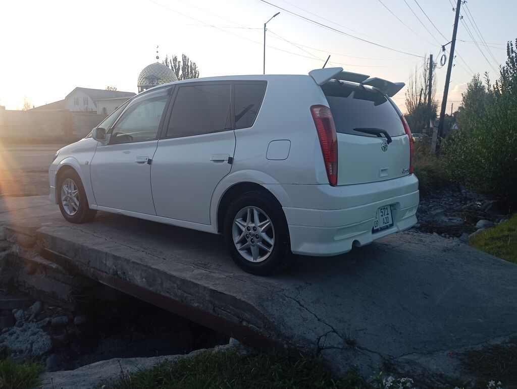 Toyota Opa: 2004 г., 1.8 л, Автомат, Бензин, Хэтчбэк: фото 7