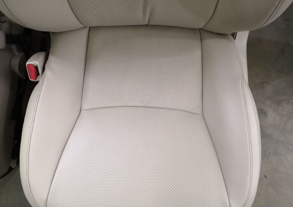 АвтоАтелье Escobar предлагает услуги по Перетяжка салона Автомобиля: фото 5