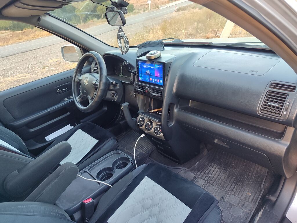 Продам Honda CR-V 2005 г., 2.0 л, автомат: фото 3