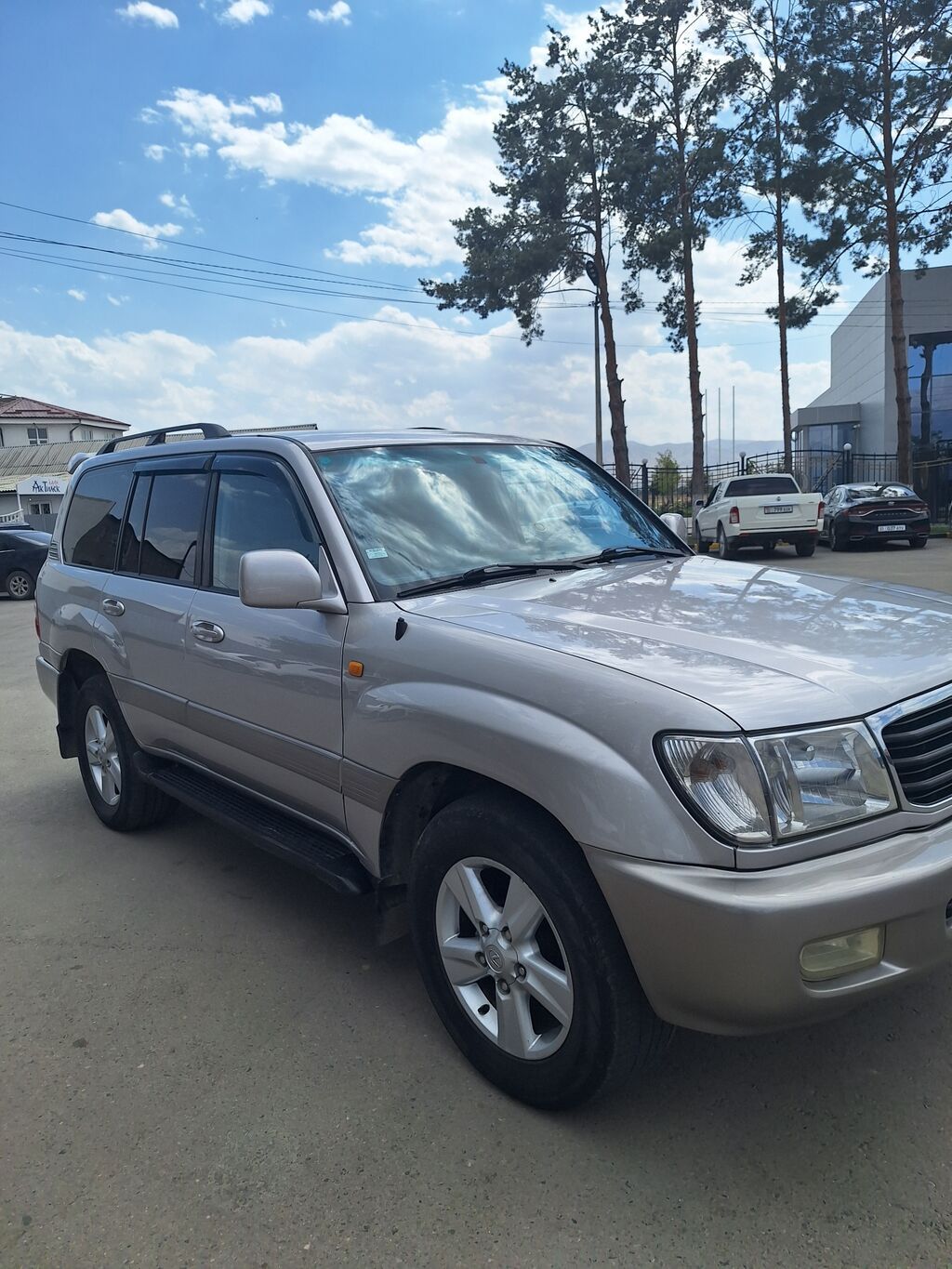 Toyota Land Cruiser: 2001 г., 4.2 л, Автомат, Дизель, Универсал: фото 2