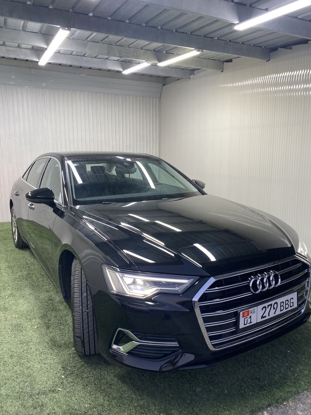 Audi A6: 2023 г., 2 л, Автомат, Бензин, Седан: фото 2