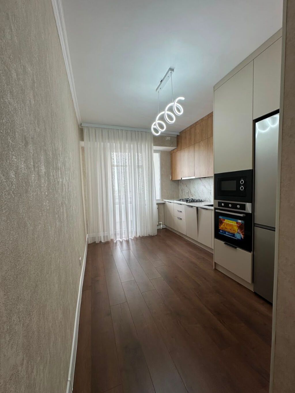 2 комнаты, 67 м², 11 этаж, Свежий ремонт: фото 8