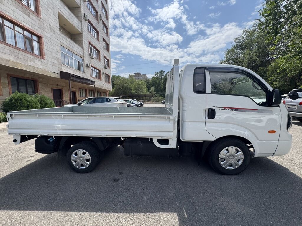 Kia Bongo III (K2500/K2700) * Кабина — 2 места * Дизель, автомат КПП: фото 6