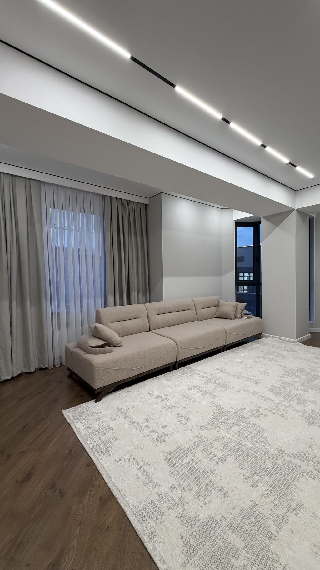 3 комнаты, 104 м², Элитка, 10 этаж, Дизайнерский ремонт: фото 7