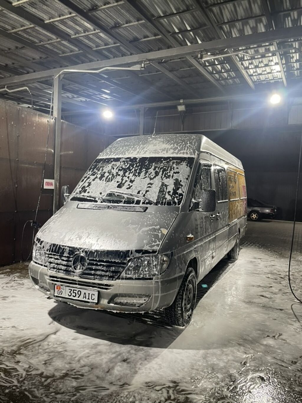 Mercedes-Benz Спринтер: 2004 г., 2.2 л, Механика, Дизель, Фургон: фото 4