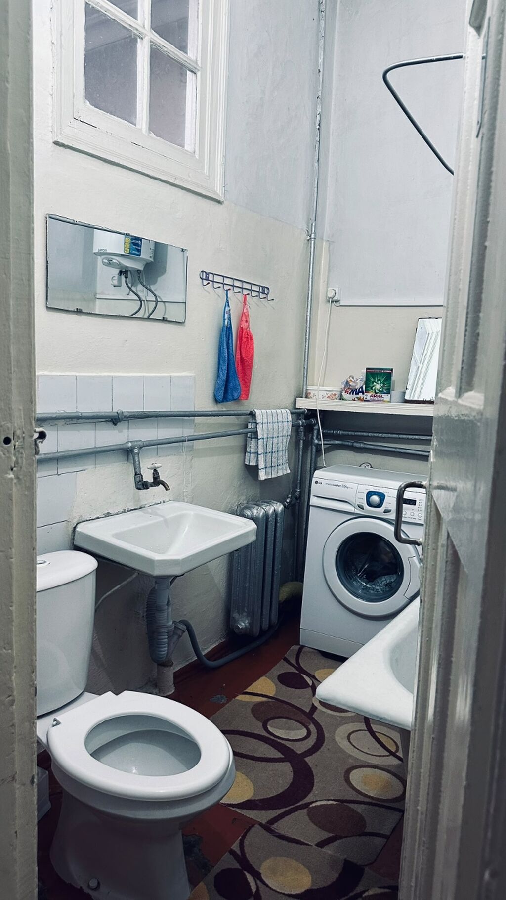 Продается двухкомнатная квартира с высокими потолками и классическим: фото 5