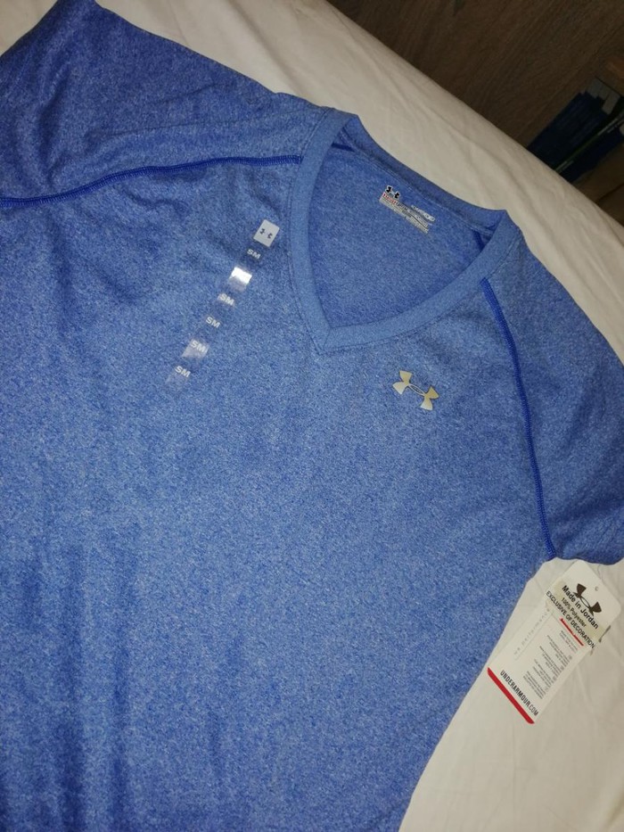 Ostalo: Under armour zenska majica na lalafo.rs Under armour zenska majica - Beograd