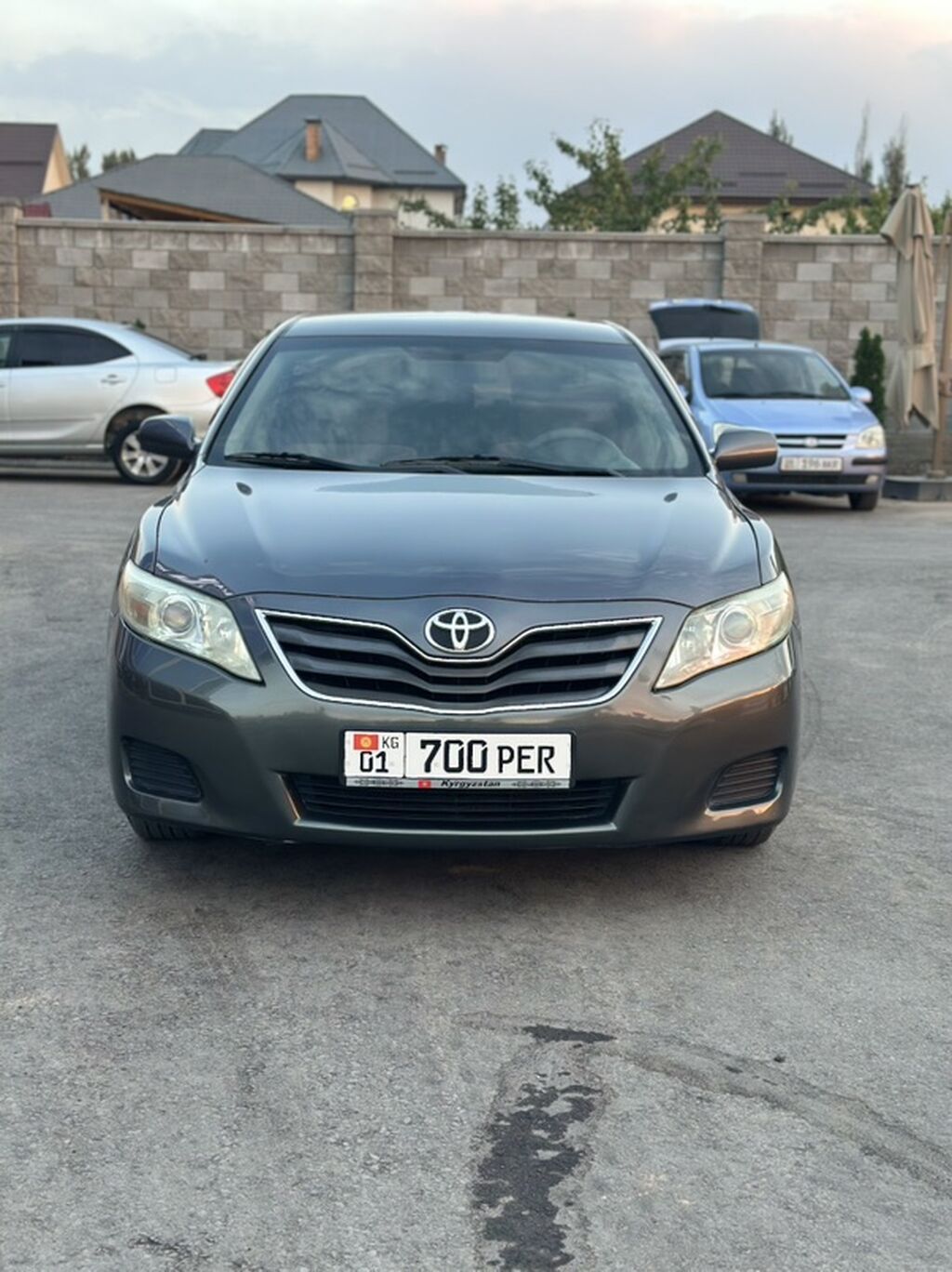 Toyota Camry: 2010 г., 2.4 л, Автомат, Бензин, Седан: фото 2