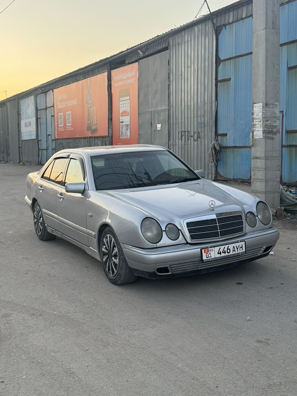 Mercedes-Benz E-Class: 1996 г., 2 л, Механика, Газ, Седан: фото 2