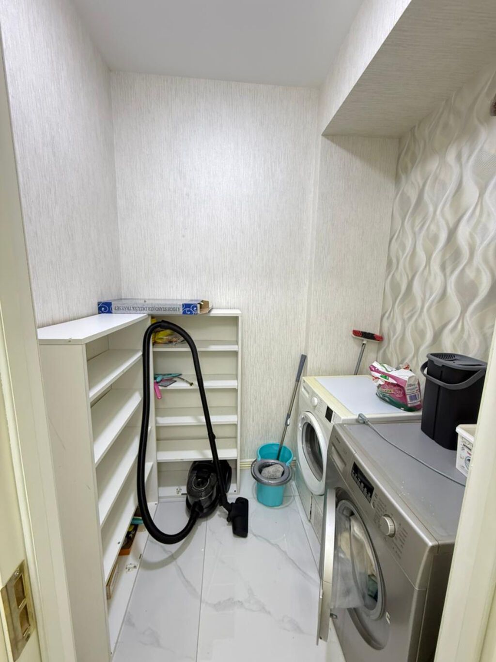 Yasamal, 3 otaqlı, Yeni tikili, m. İnşaatçılar, 116 kv. m