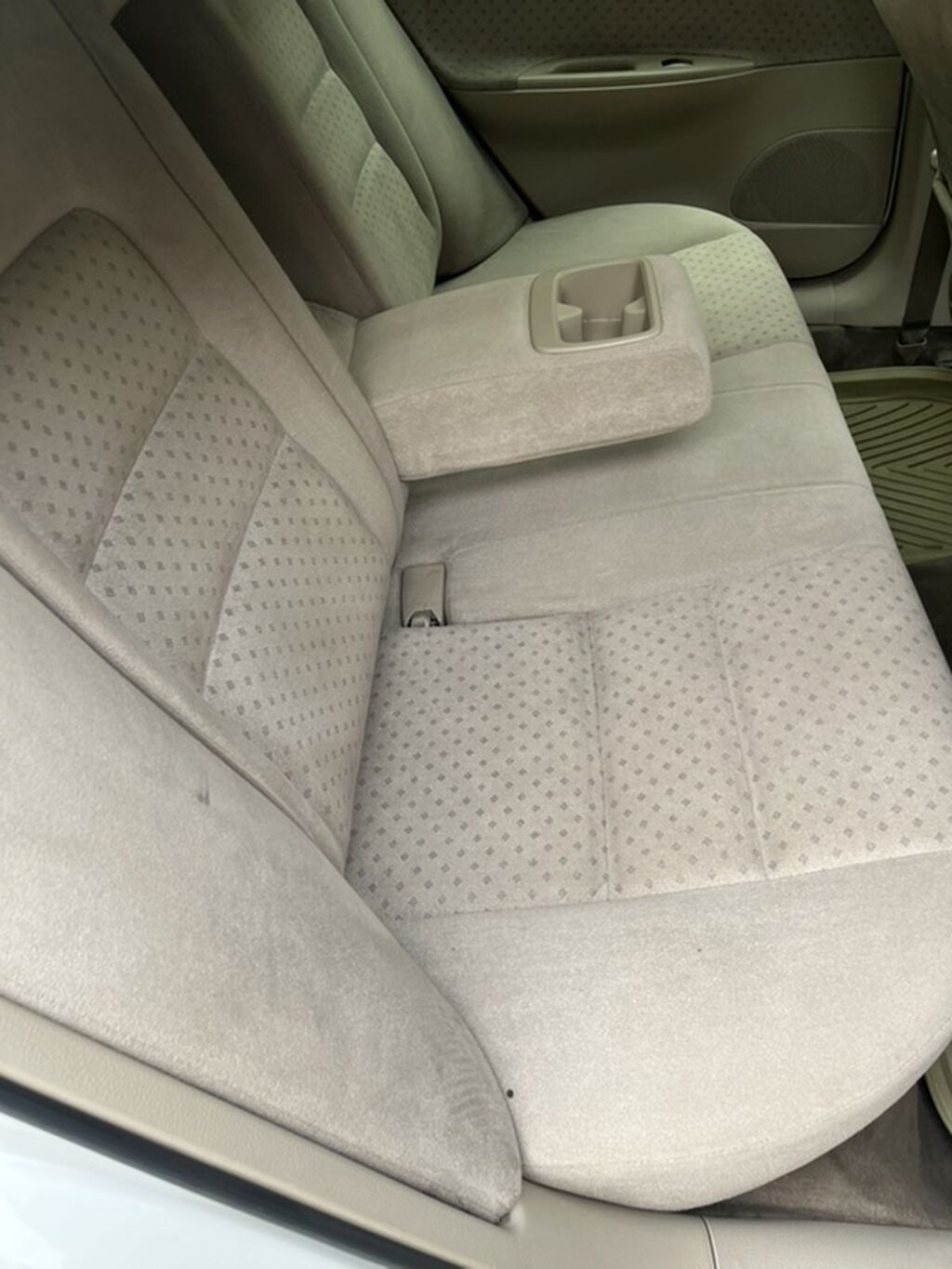 Mazda Atenza: 2003 г., 2.3 л, Автомат, Бензин, Седан: фото 3
