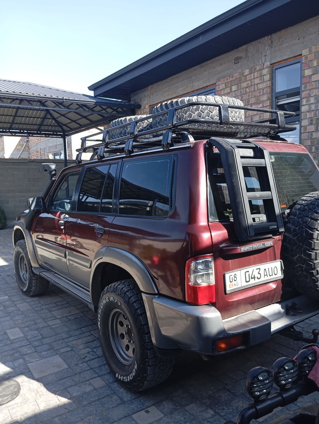Nissan Patrol: 2003 г., 0.3 л, Автомат, Дизель, Внедорожник: фото 2