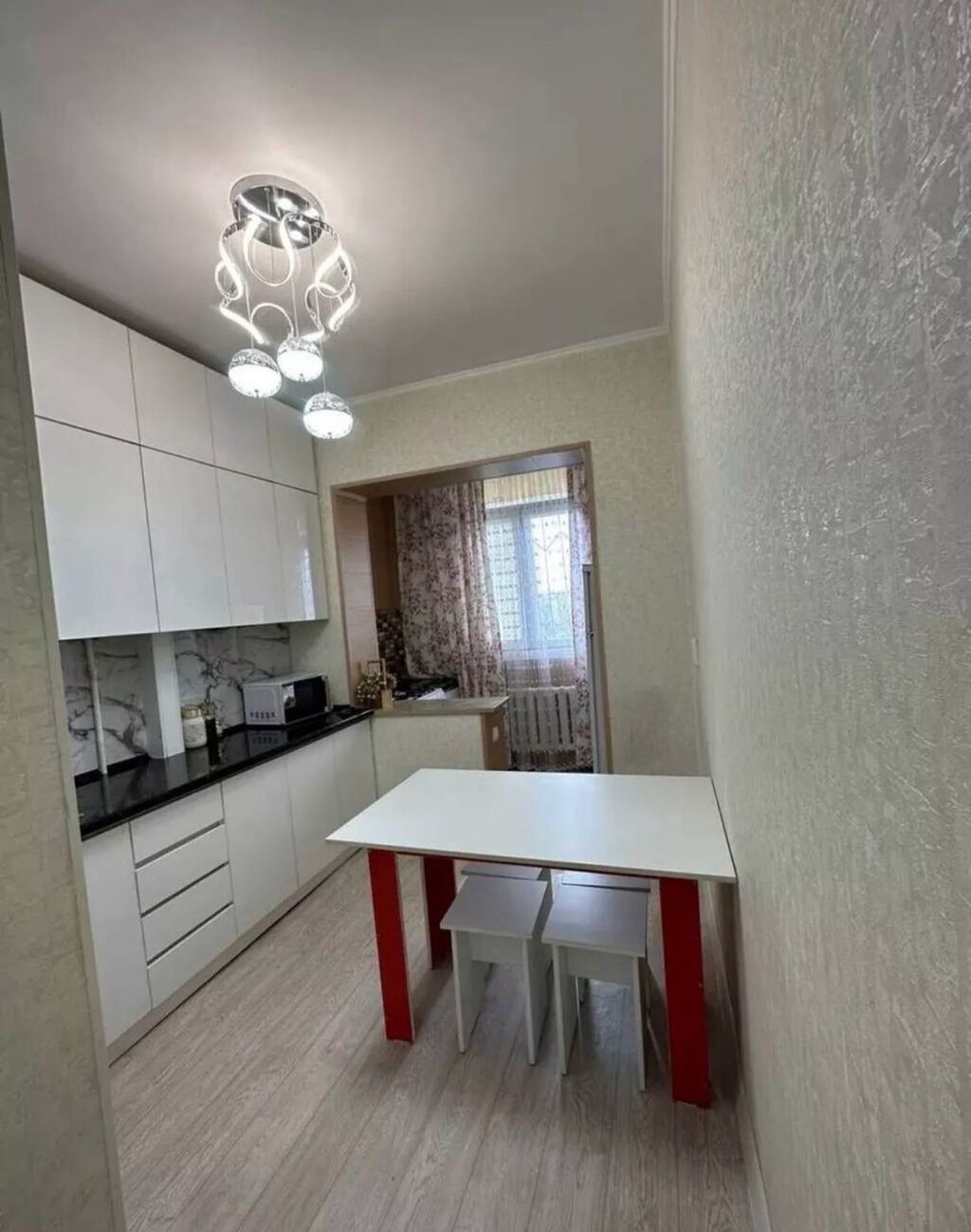 3 комнаты, 70 м², Восток-5 мкр 106 серия, 9 этаж, Евроремонт: фото 6