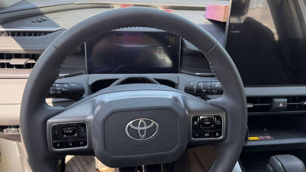 Toyota RAV4: 2026 г., 2 л, Автомат, Бензин, Внедорожник: фото 6