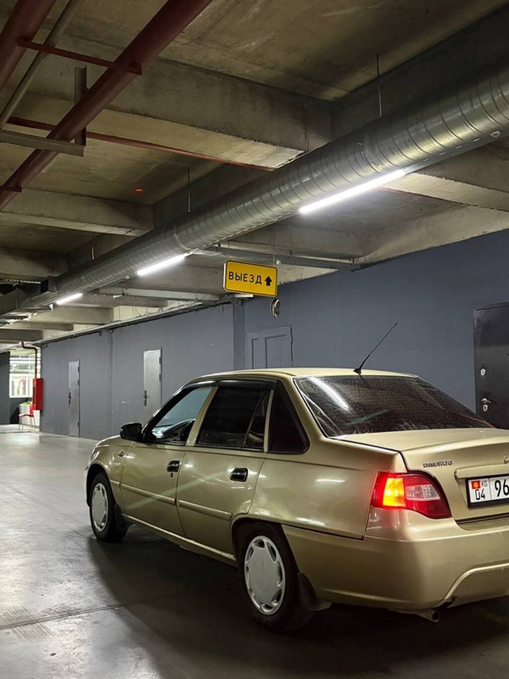 Daewoo Nexia: 2011 г., 1.5 л, Механика, Бензин, Седан: фото 5
