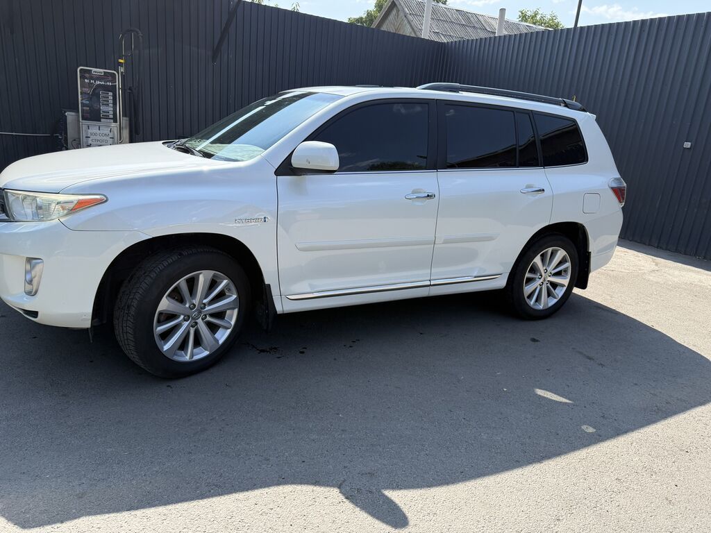 Toyota Highlander: 2012 г., 3.5 л, Автомат, Гибрид, Кроссовер: фото 8