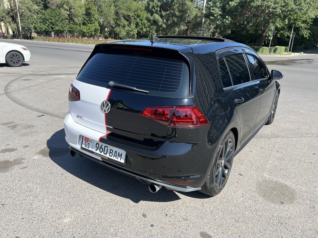 Volkswagen Golf GTI: 2014 г., 2 л, Робот, Бензин, Хэтчбэк: фото 6