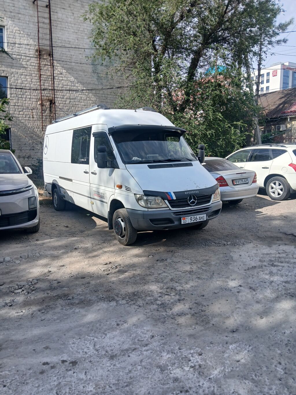 Mercedes-Benz Sprinter (длинная база, высокий кузов) — белый: фото 2