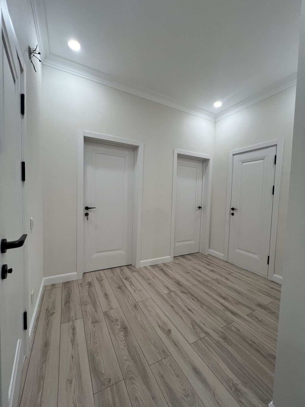 3 комнаты, 90 м², Элитка, 3 этаж, Свежий ремонт: фото 3