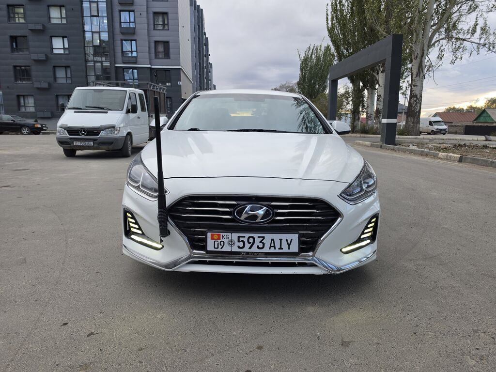 Hyundai Sonata: 2018 г., 2 л, Автомат, Газ, Седан: фото 2
