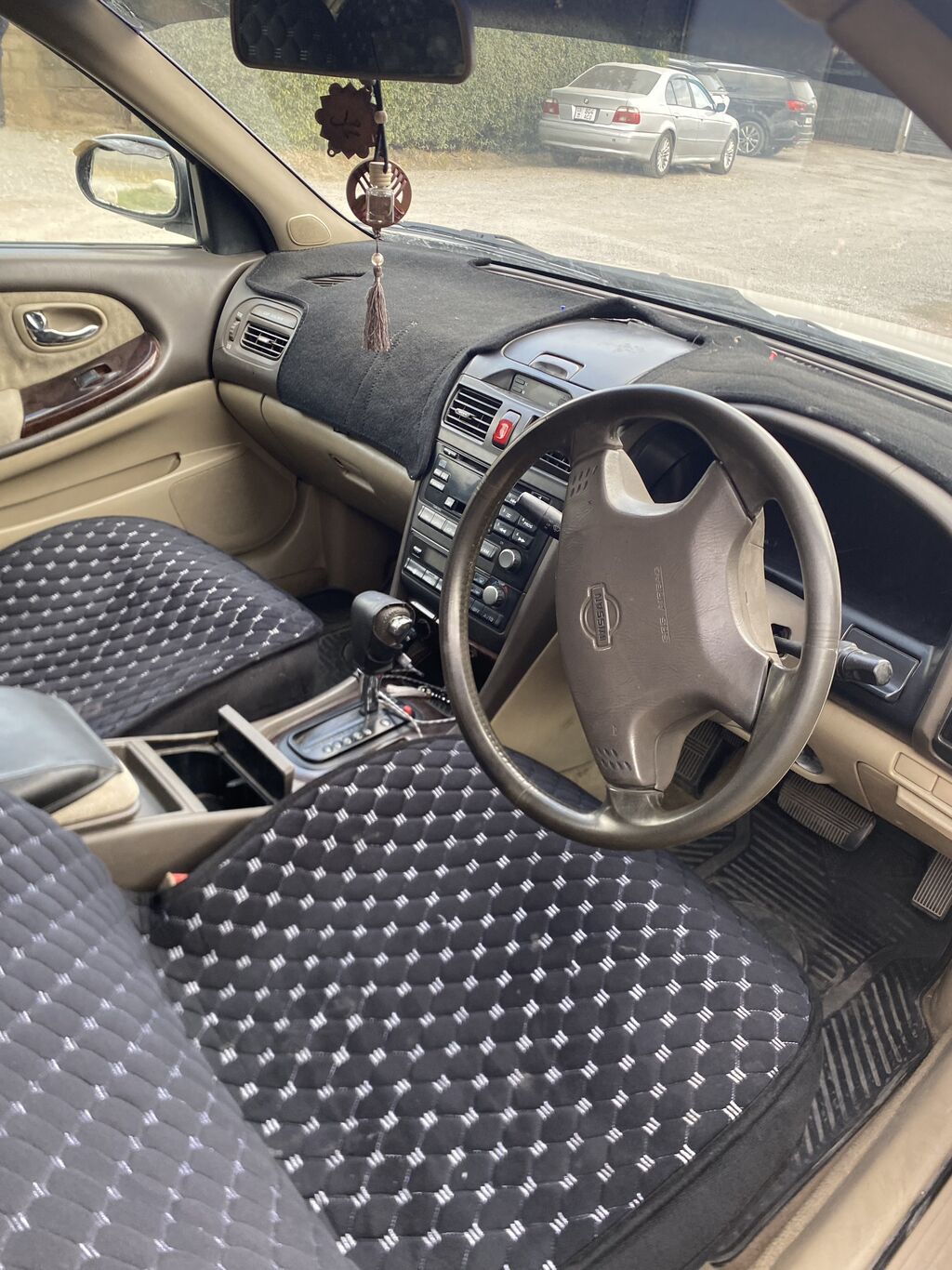 Nissan Cefiro: 2000 г., 2.5 л, Автомат, Седан: фото 2