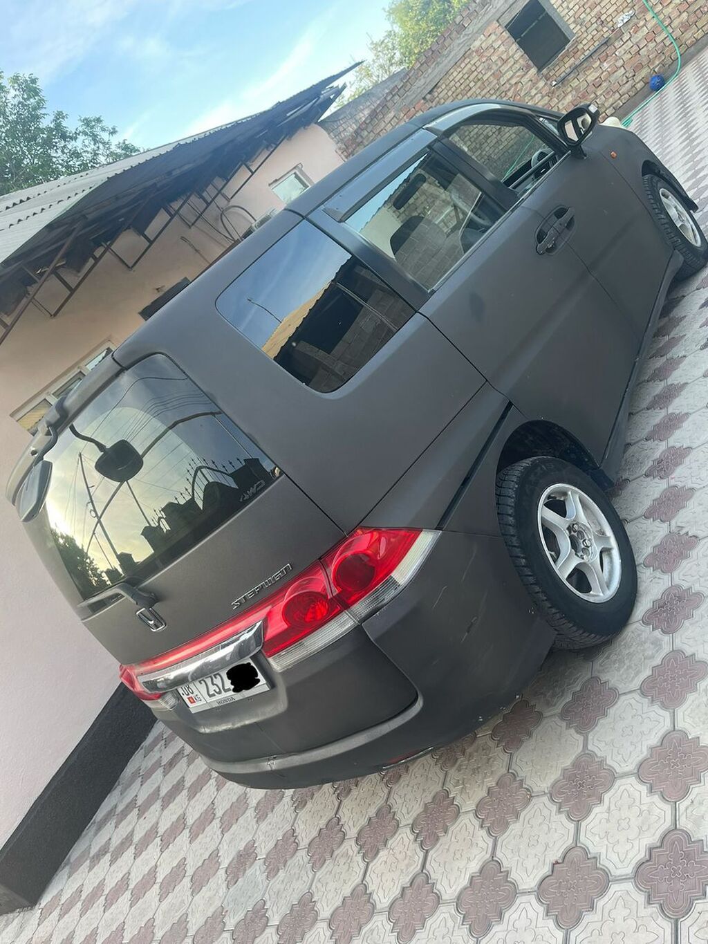 Honda Stepwgn: 2005 г., 2 л, Автомат, Газ, Минивэн: фото 5
