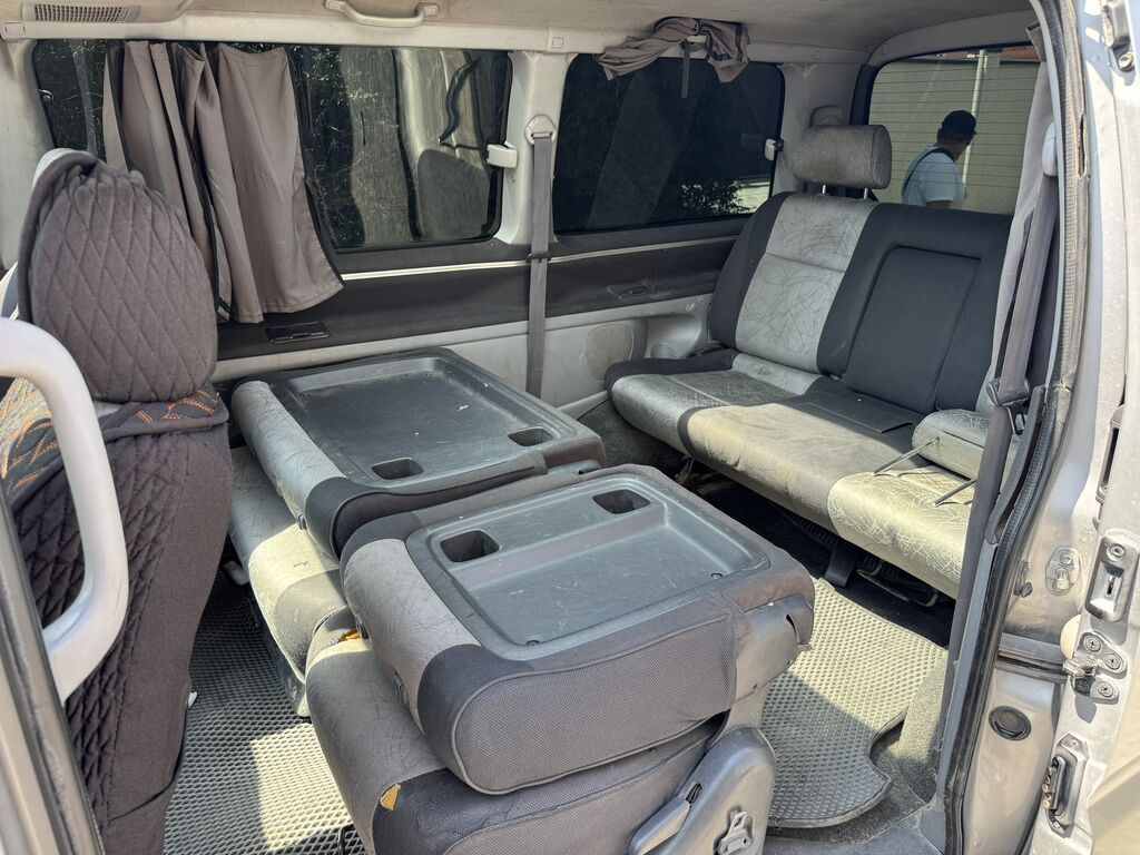 Toyota Hiace: 2000 г., 2.7 л, Автомат, Бензин, Минивэн: фото 7