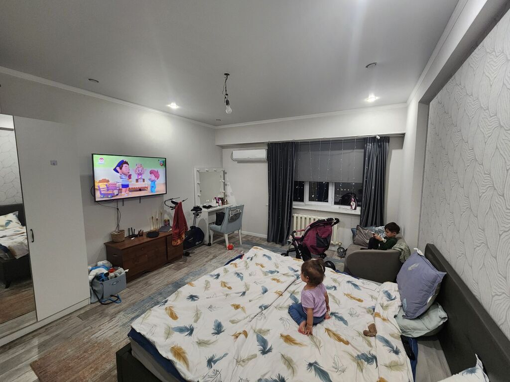 2 комнаты, 71 м², Золотой квадрат Элитка, 12 этаж, Евроремонт: фото 2