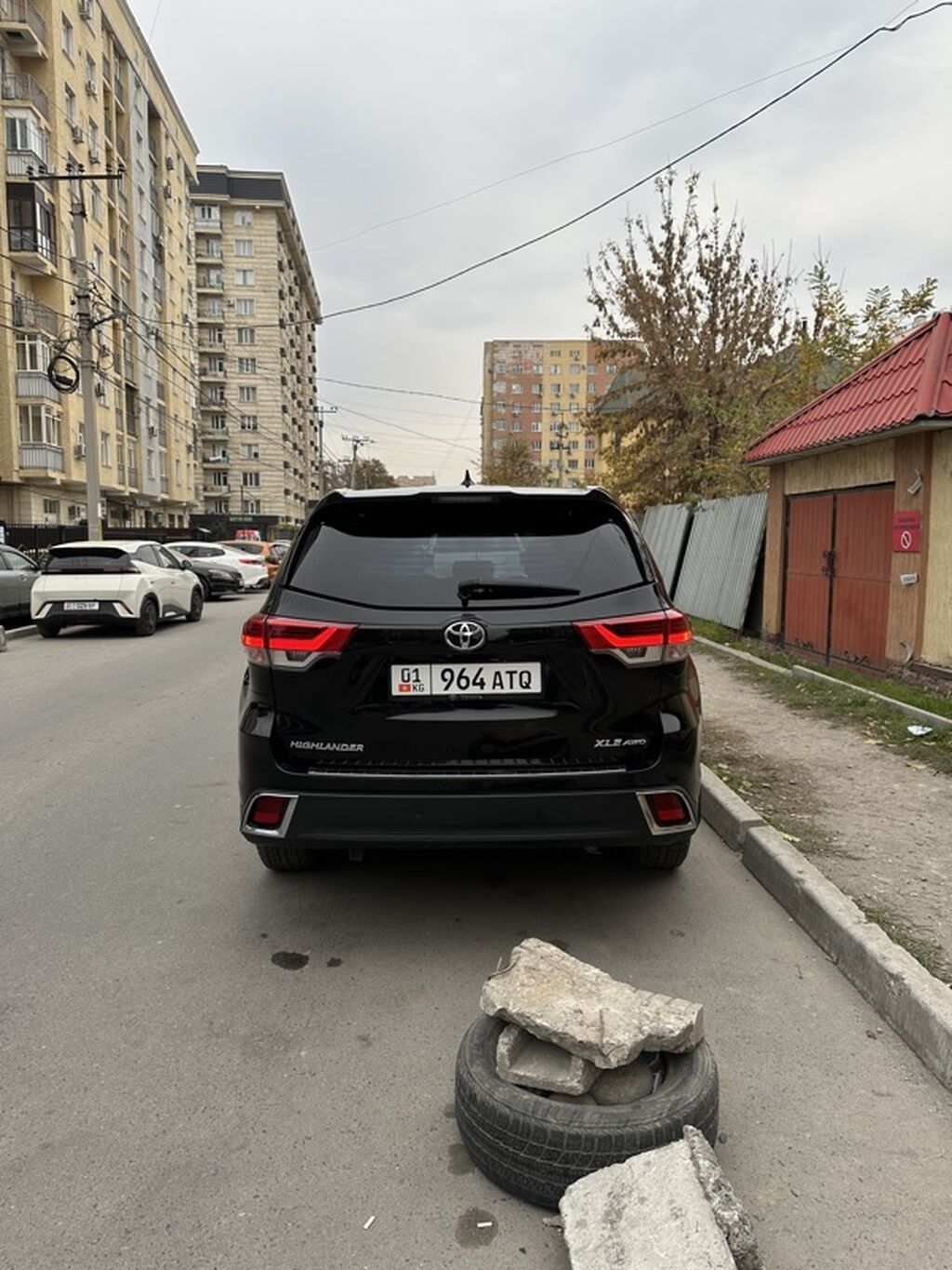 Toyota Highlander: 2018 г., 3.5 л, Автомат, Бензин, Кроссовер — фото 3