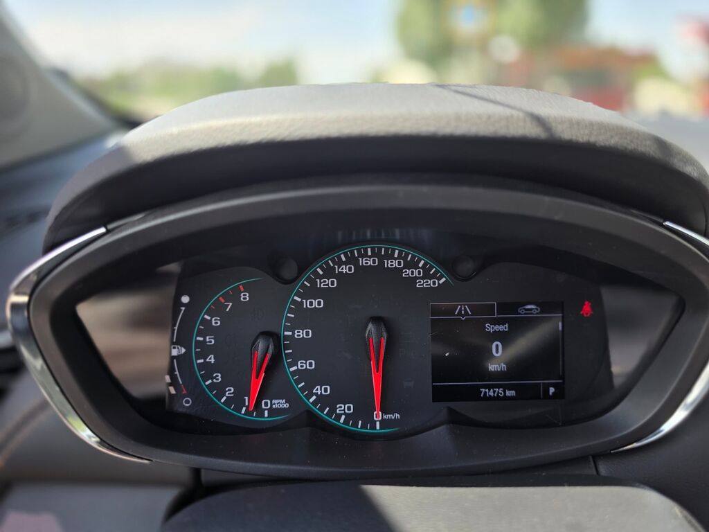 Chevrolet Trax: 2020 г., 1.4 л, Автомат, Кроссовер: фото 8