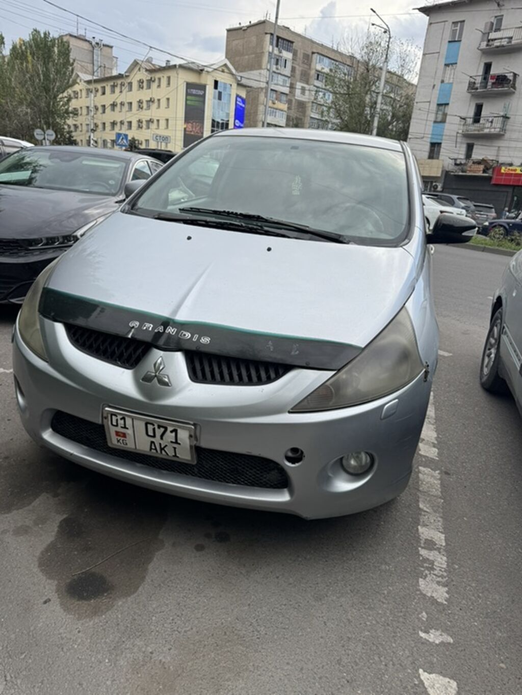 Mitsubishi Grandis: 2006 г., 2.4 л, Газ, Минивэн — фото 6