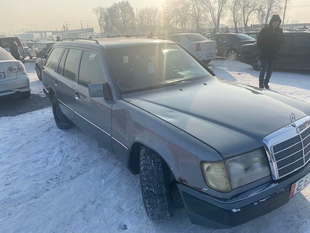 Продаю мерс к 230 механика 5: цена 200000 KGS Mercedes-Benz Бишкек ...