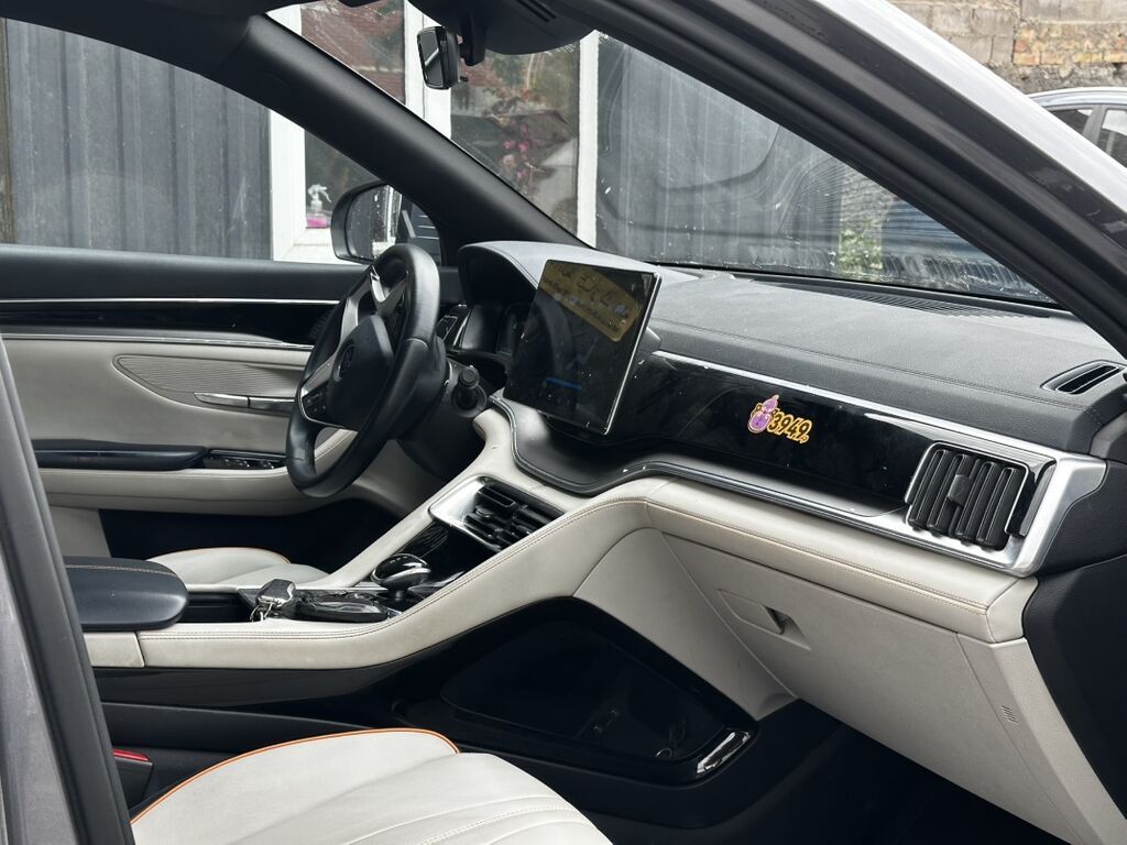 BYD Song Plus: 2021 г., Электромобиль, Кроссовер: фото 6
