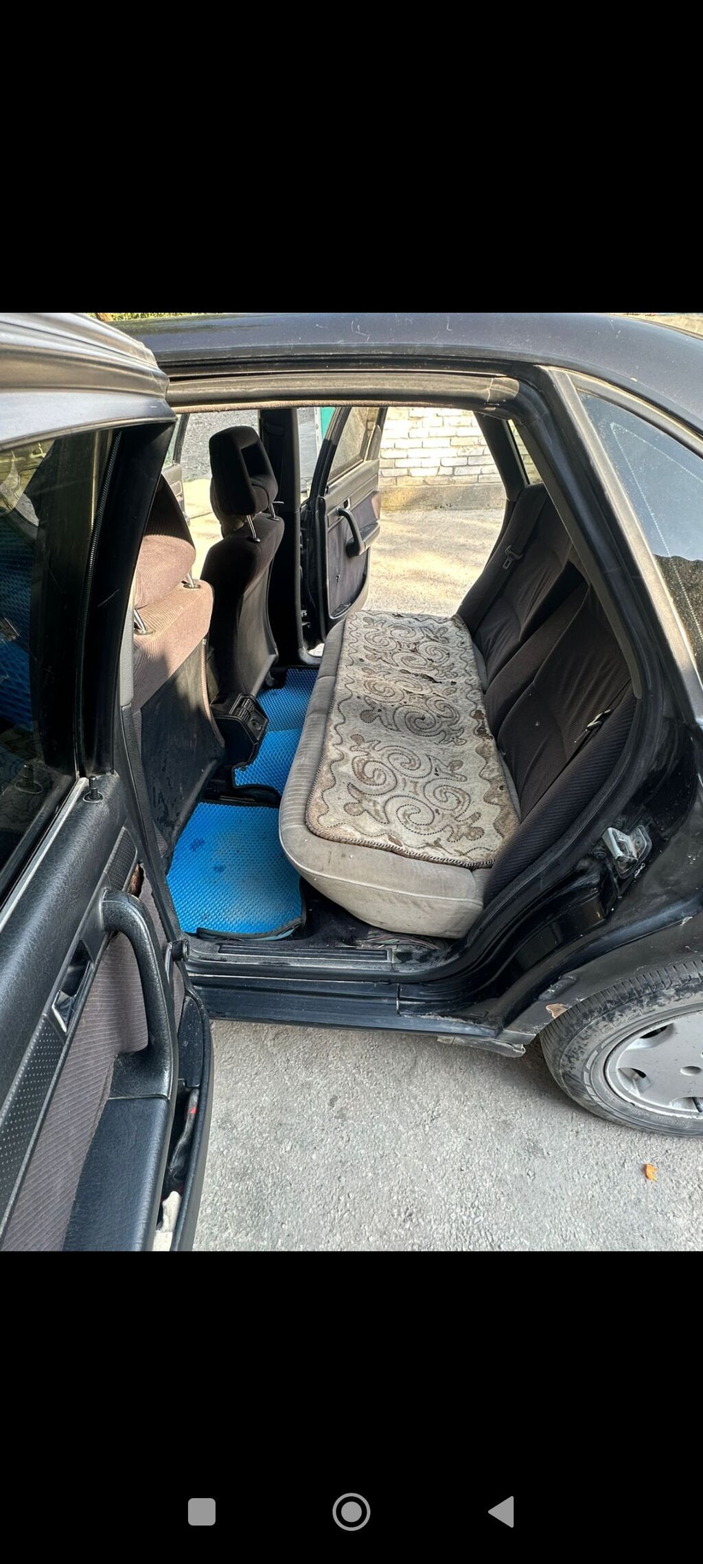 Audi 100: 1993 г., 2.3 л, Автомат, Бензин, Седан: фото 5