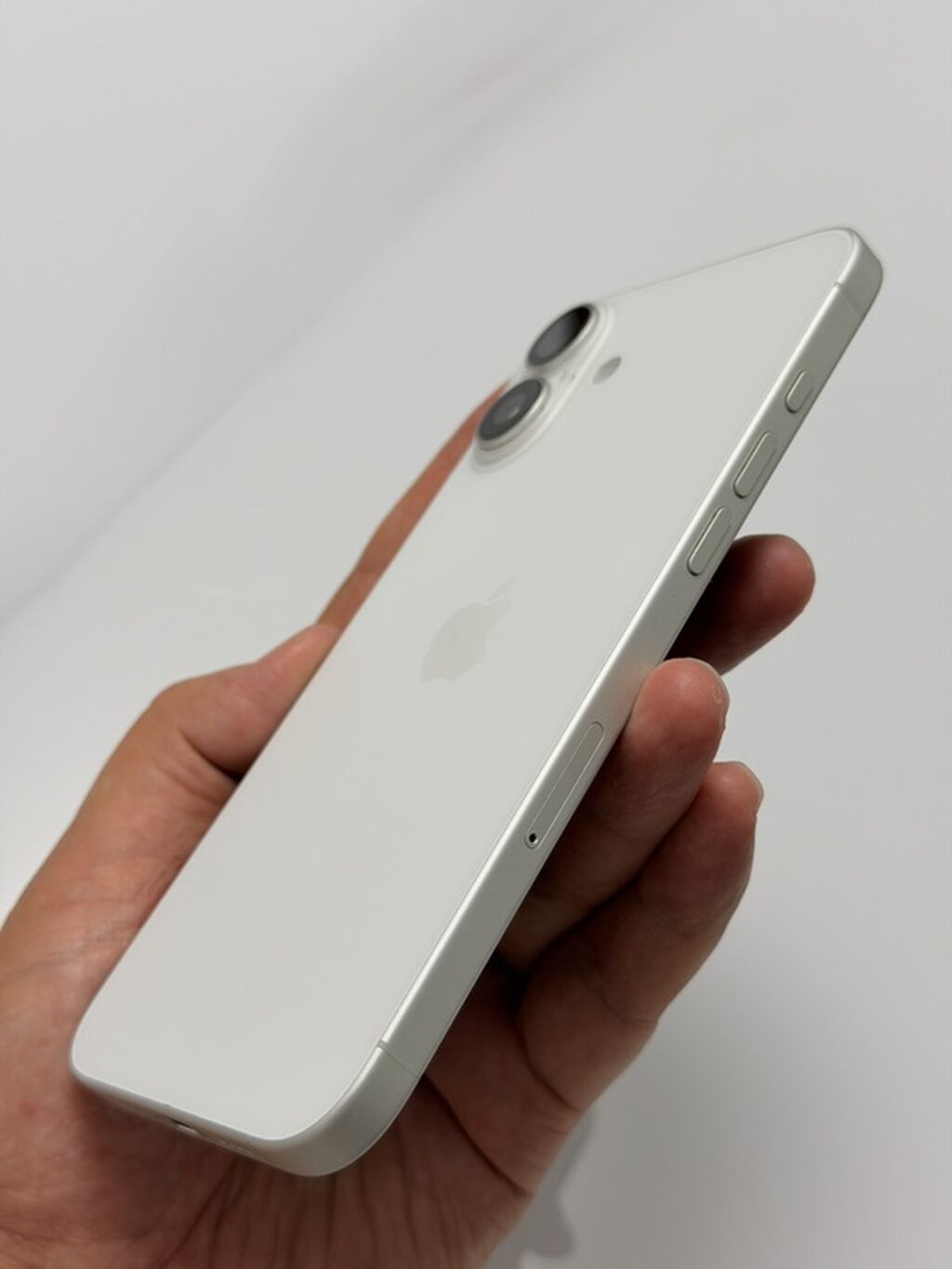 iPhone 16 Plus, 128 ГБ, белый, 92%: фото 4