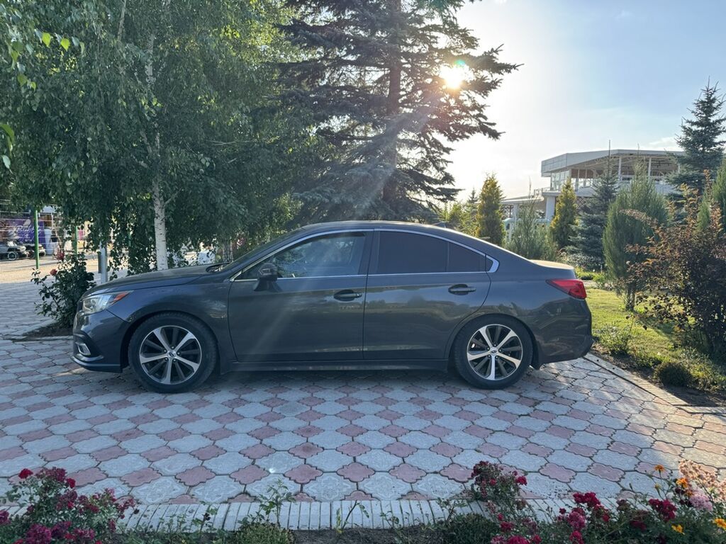 Subaru Legacy: 2018 г., Автомат, Седан: фото 4