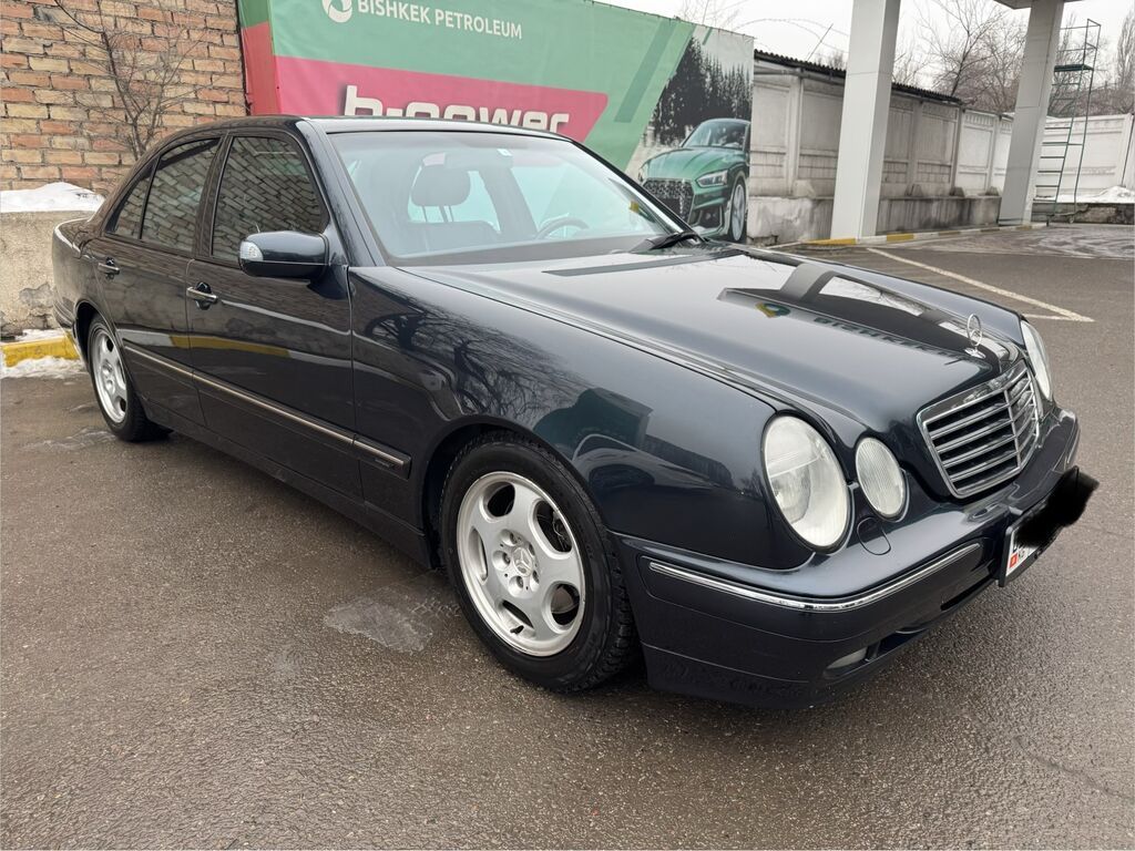 Mercedes-Benz E-Class: 2000 г., 3.2 л, Типтроник, Бензин, Седан: фото 3