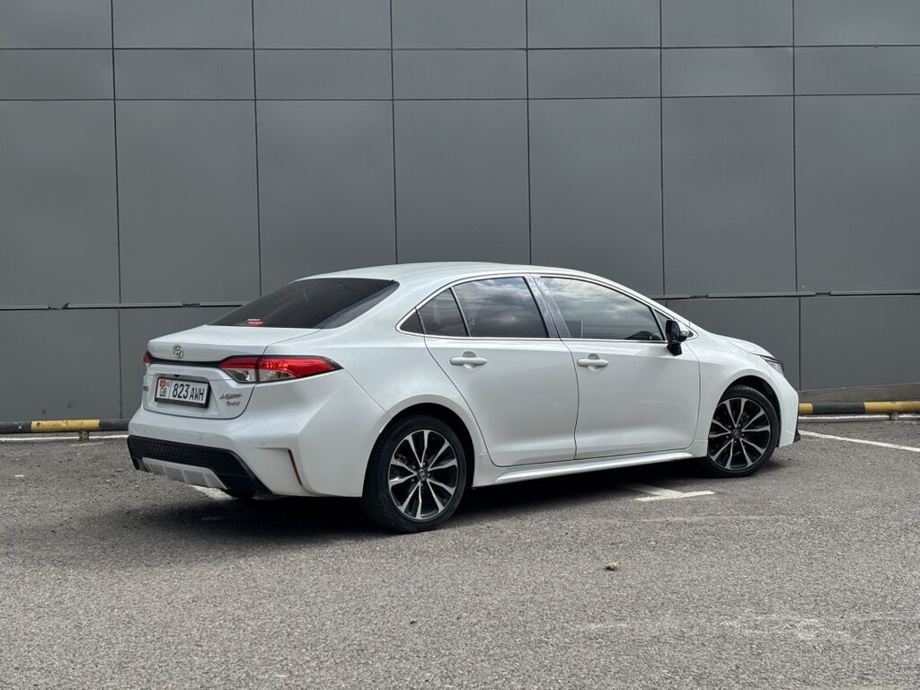 Toyota Levin: 2020 г., 1.6 л, Автомат, Бензин, Седан: фото 2